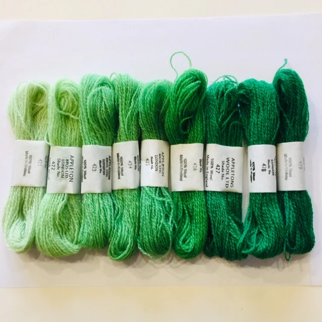 Appleton Crewel Skein (Color # 331A - 489) - Image 6