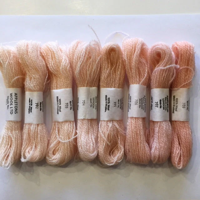 Appleton Crewel Skein (Color # 501A - 697) - Image 12