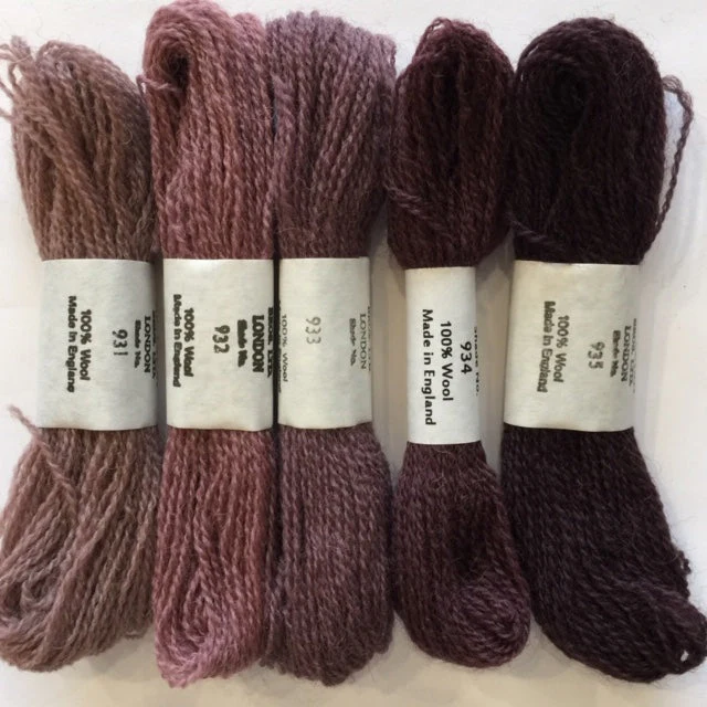 Appleton Crewel Skein (Color # 901 - 998) - Image 11