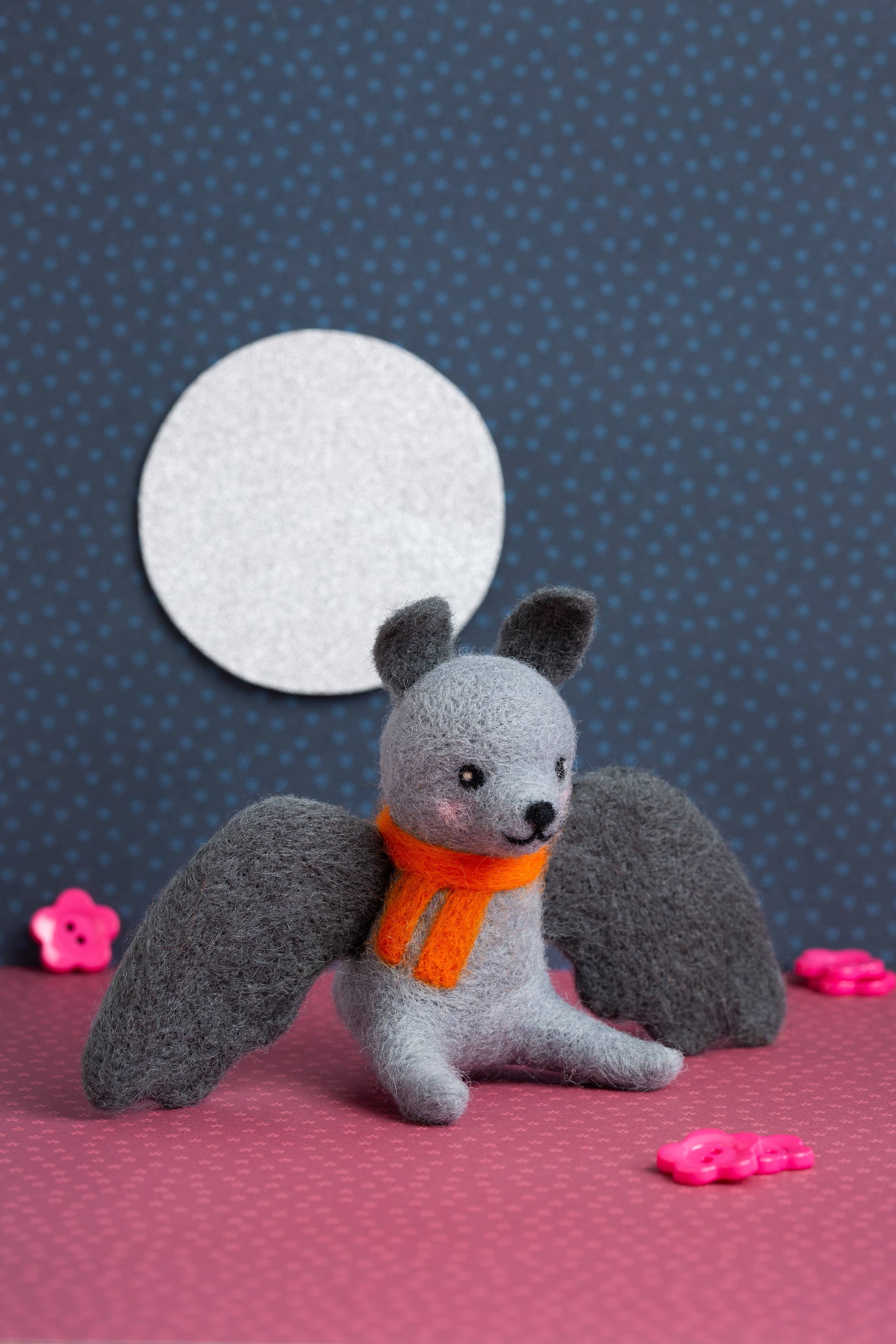 Bat Mini Needle Felting Kit - Image 6