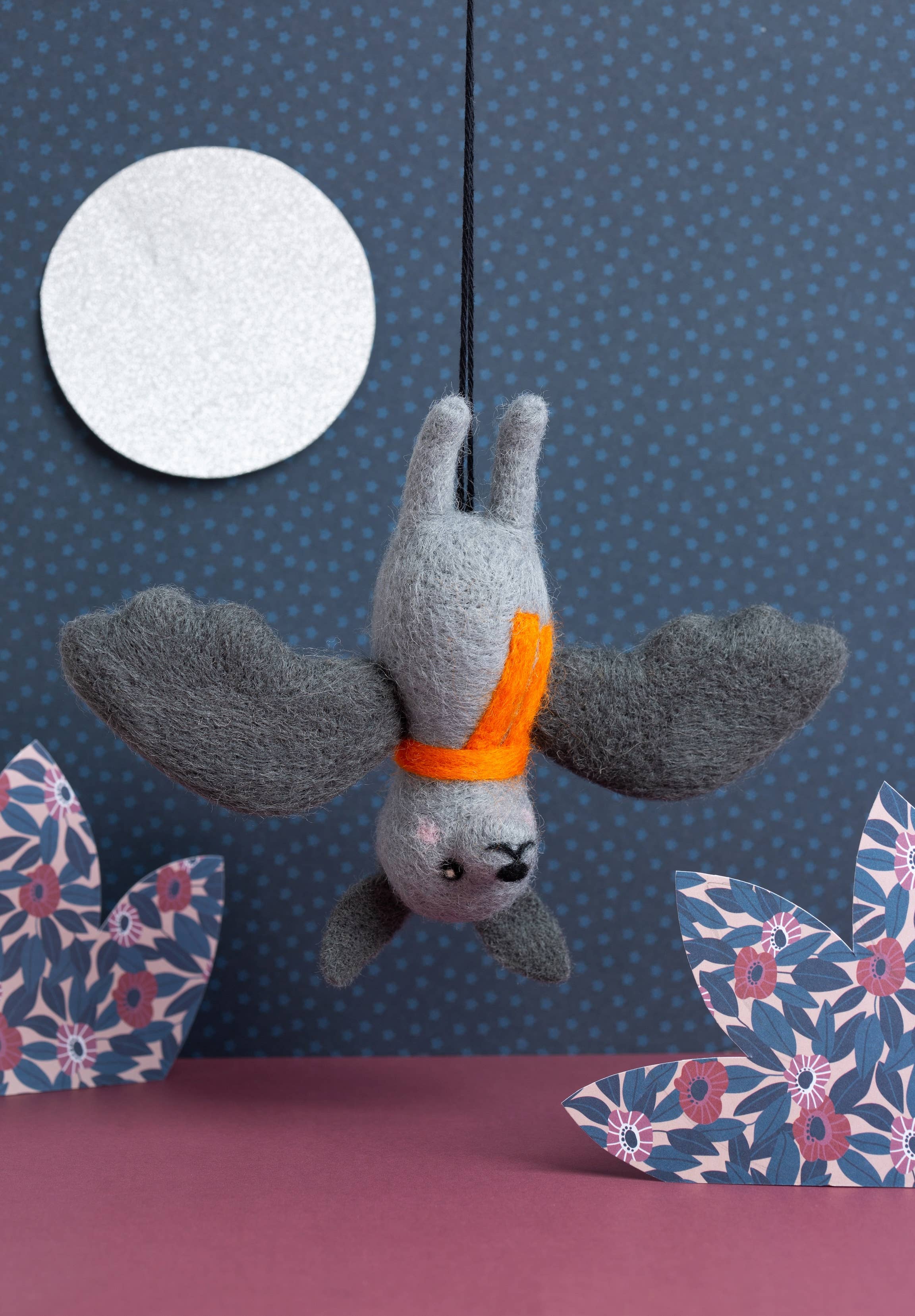 Bat Mini Needle Felting Kit - Image 7