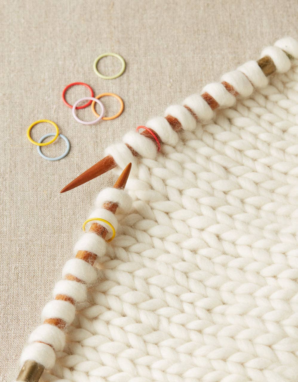 Colorful Ring Stitch Markers - Jumbo - Image 3