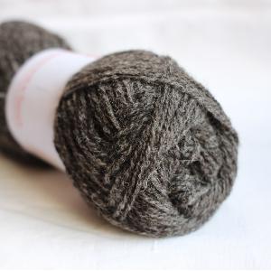 Jamieson & Smith 2-ply Supreme Jumper Weight - Image 10