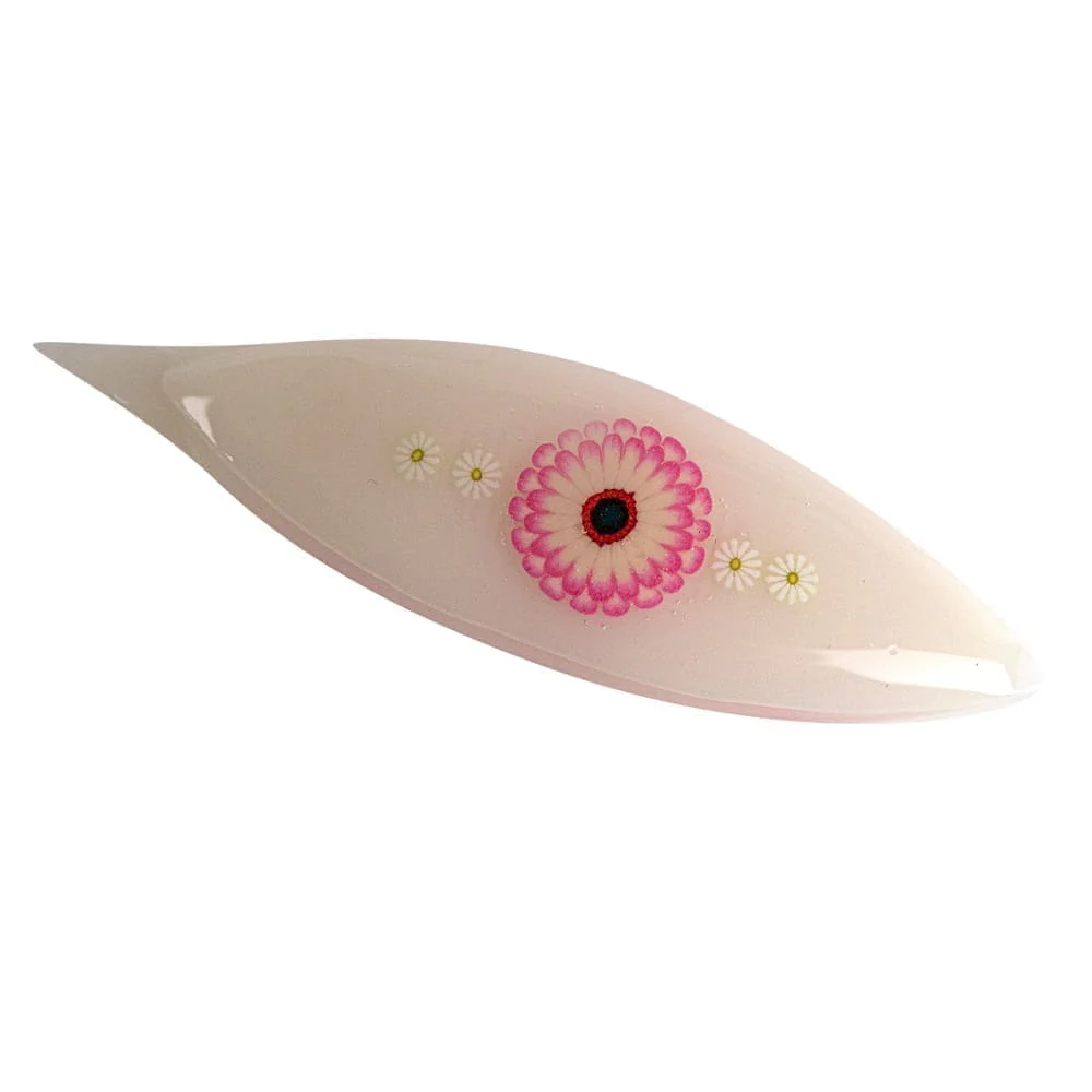 Japanese Tatting Cream Shuttle with Flowers - Image 2