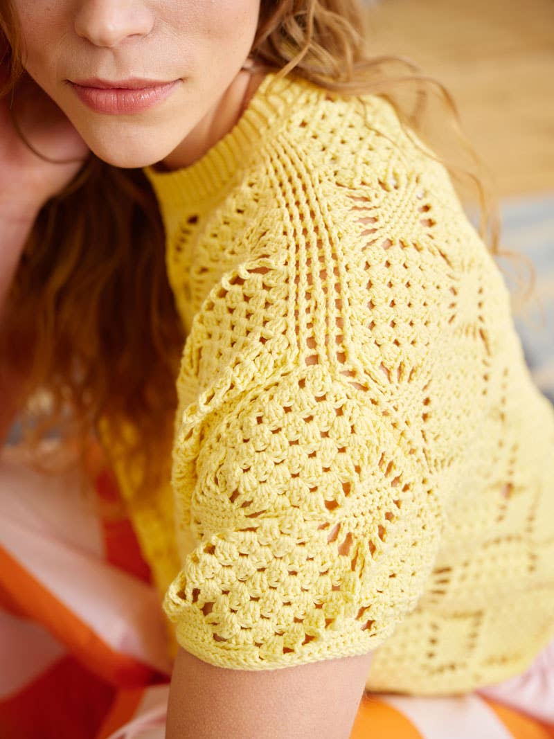 Let’s Crochet!: English / Magazine - Image 3