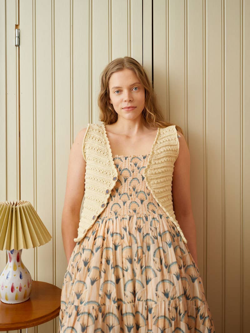 Let’s Crochet!: English / Magazine - Image 4