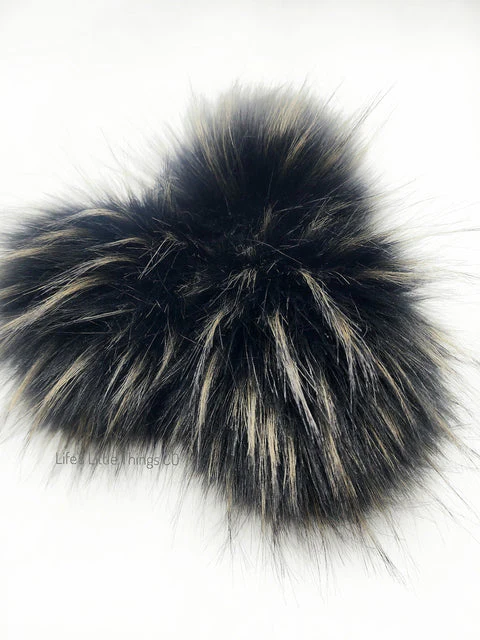 Life's Little Things Handmade Pom Poms - Image 37