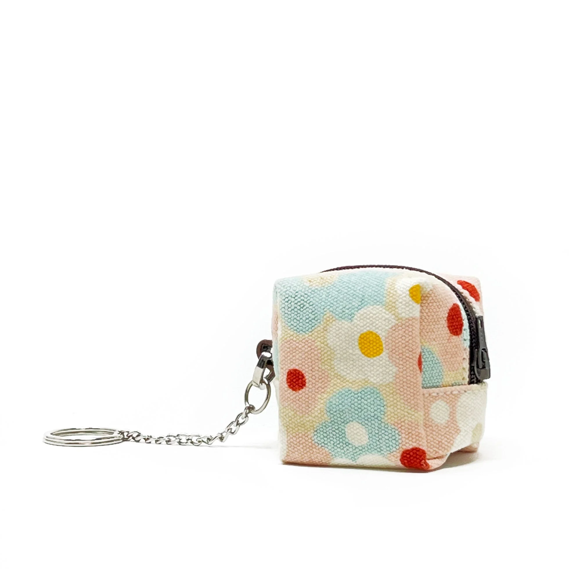 Maika Mini Cube Key Ring - Image 3