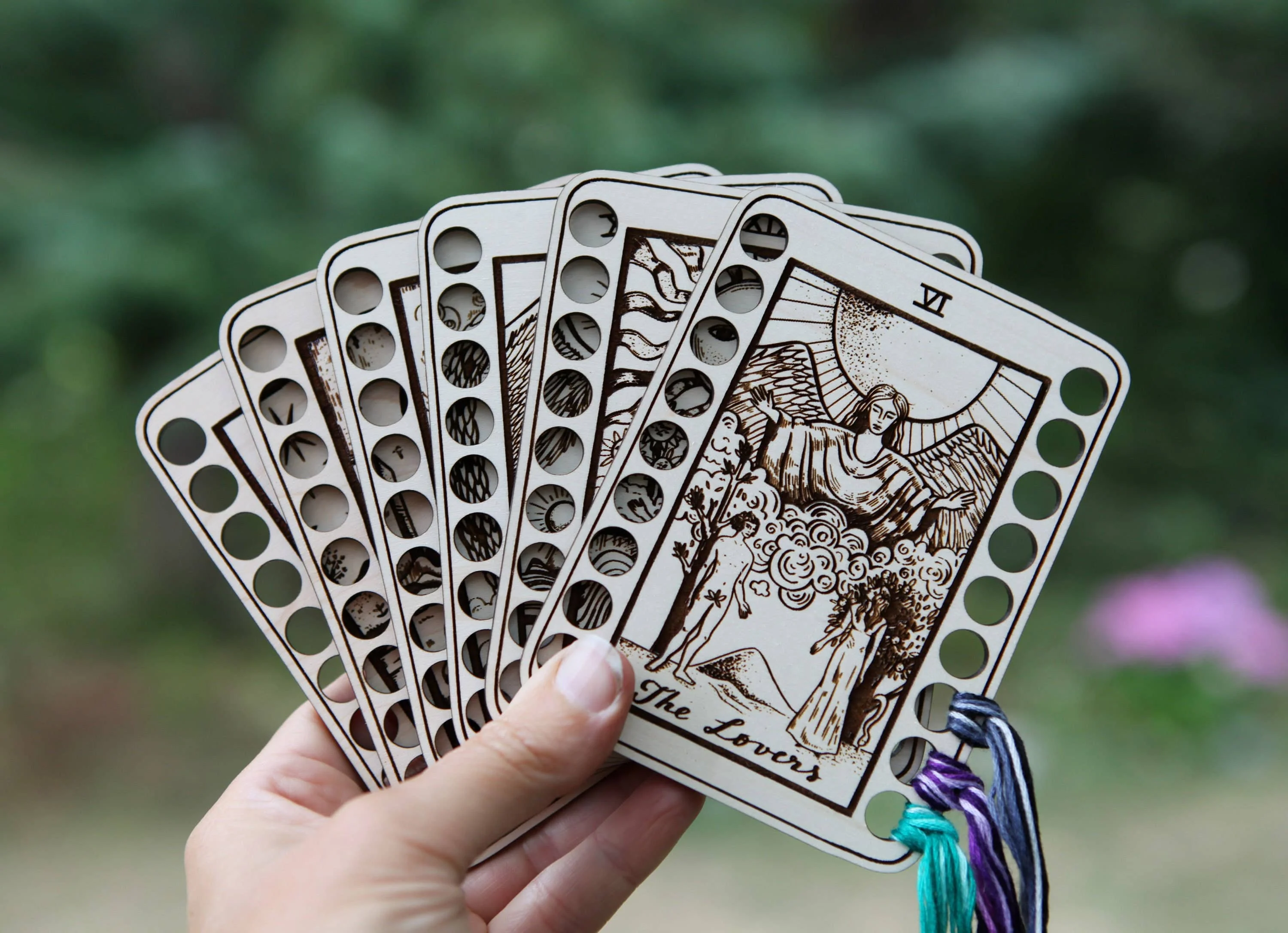 Maple Wood Tarot Card Embroidery Floss Holders: The Star - Image 5