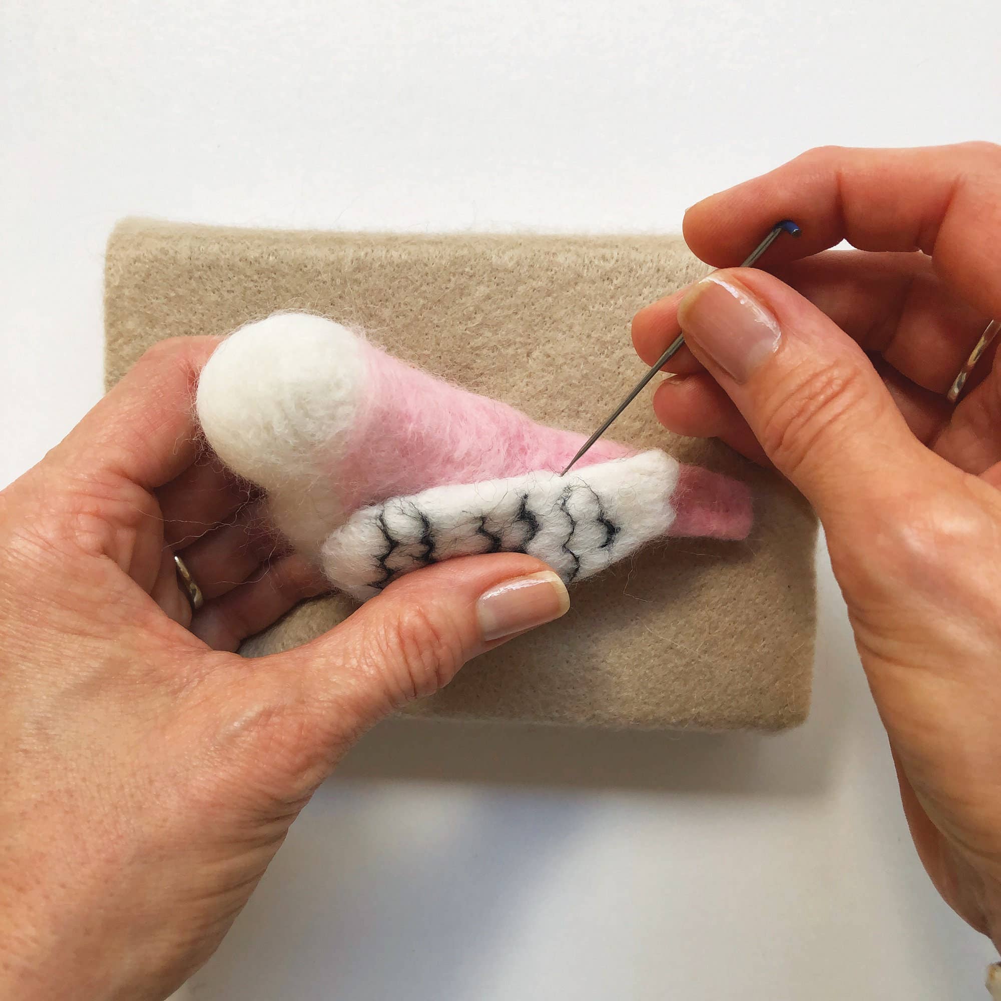 Needle Felting Kit Budgie. Make A Pink Budgerigar From Wool. - Image 6