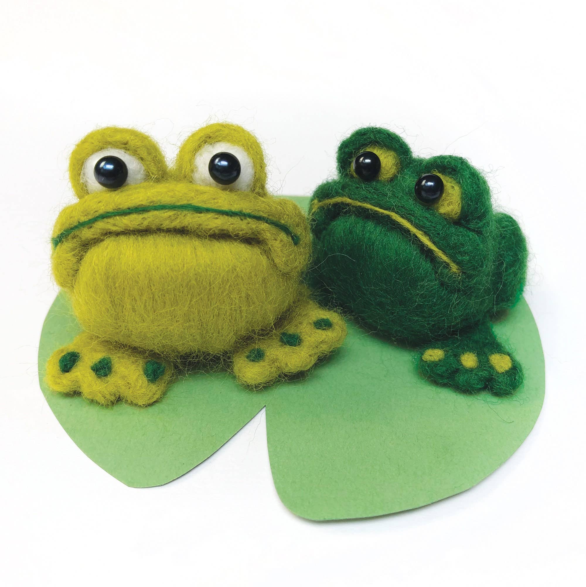Needle Felting Kit - Frogs - Learn to make two funny frogs - Image 3