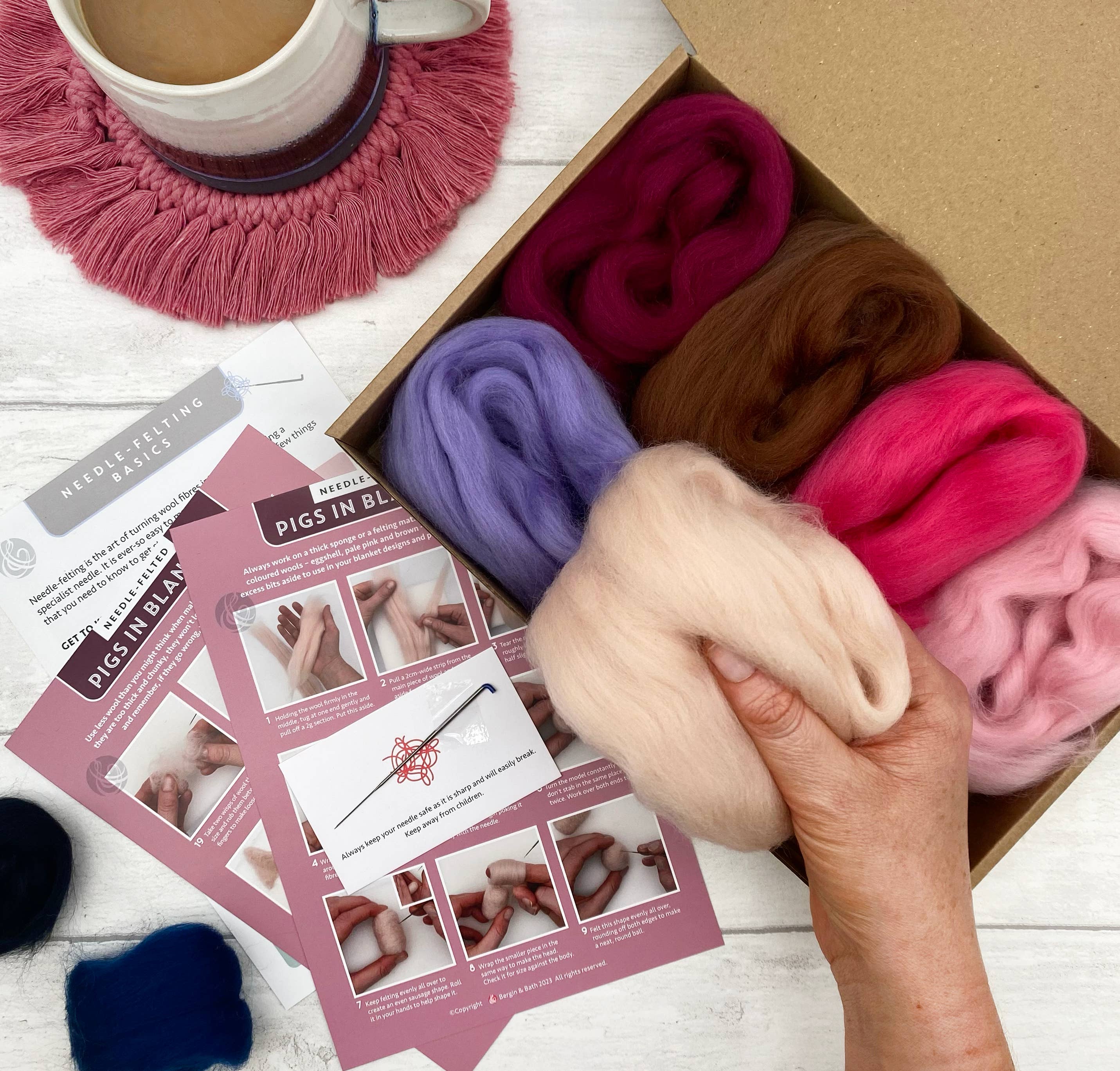 Needle Felting Kit, Pigs In Blankets - Image 5