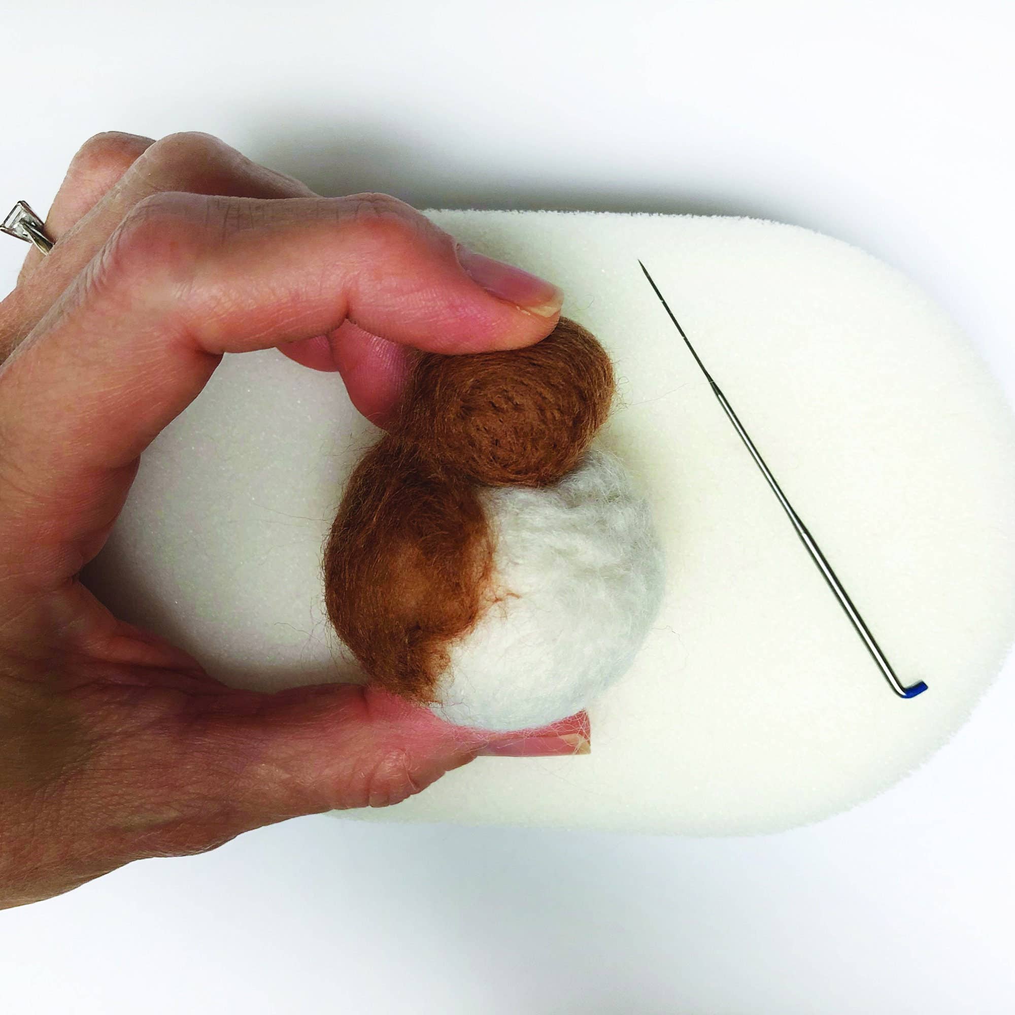 Needle Felting Kit - Robins. Christmas craft kit for adults. - Image 4