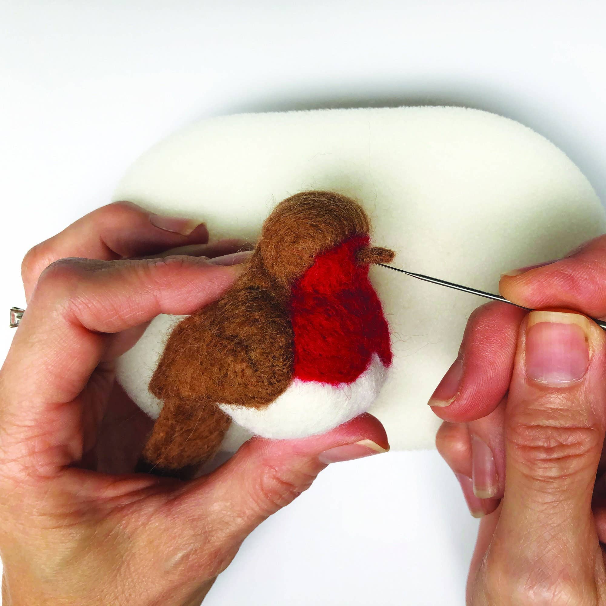Needle Felting Kit - Robins. Christmas craft kit for adults. - Image 5