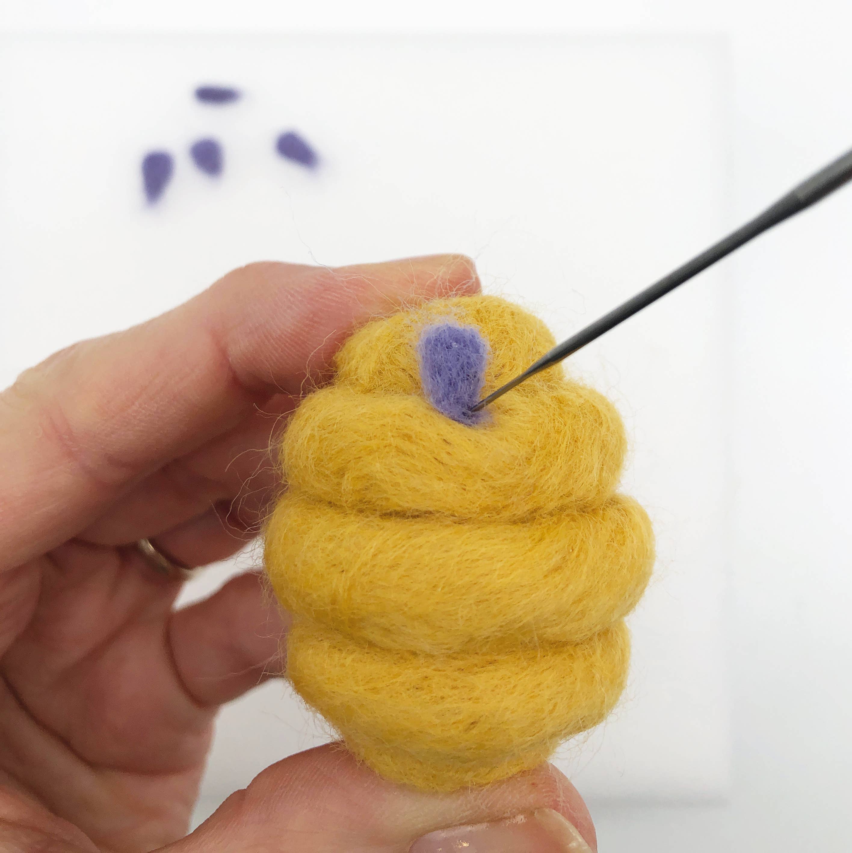 Needle Felting Kit - Springtime. A Pretty Craft for Easter - Image 10