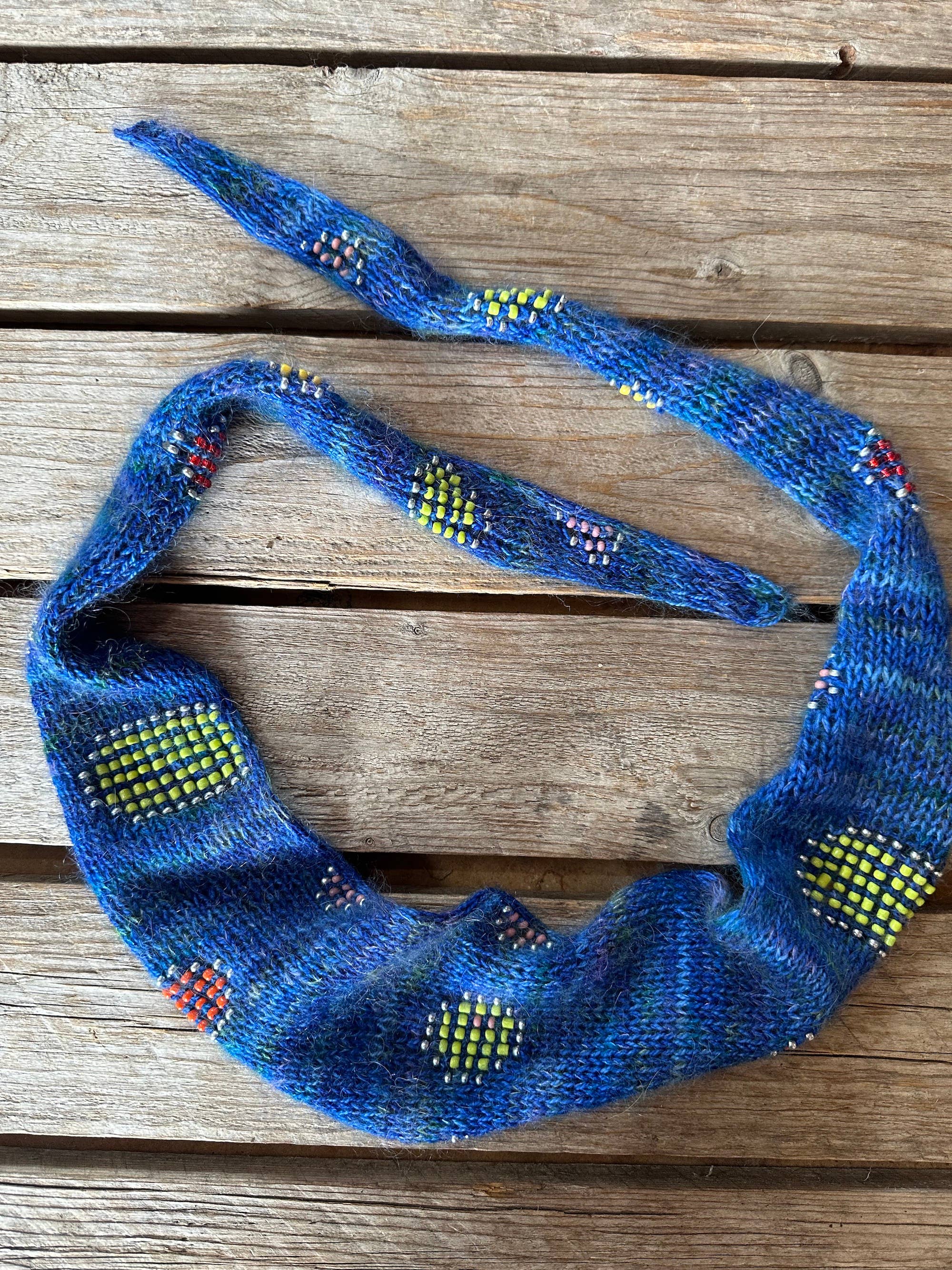 Painting with Beads Scarf Kit - Image 12